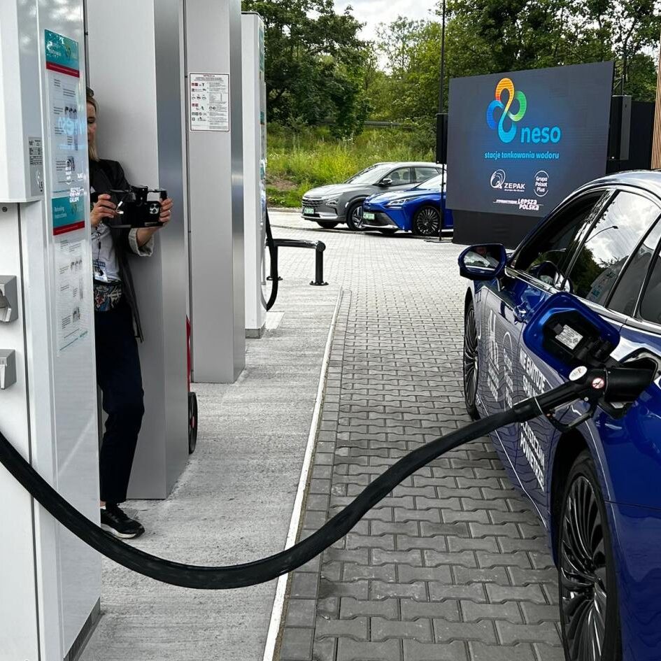 Wodór wkracza do Gdańska: Nowa stacja tankowania i wodorowe autobusy na ulicach miasta