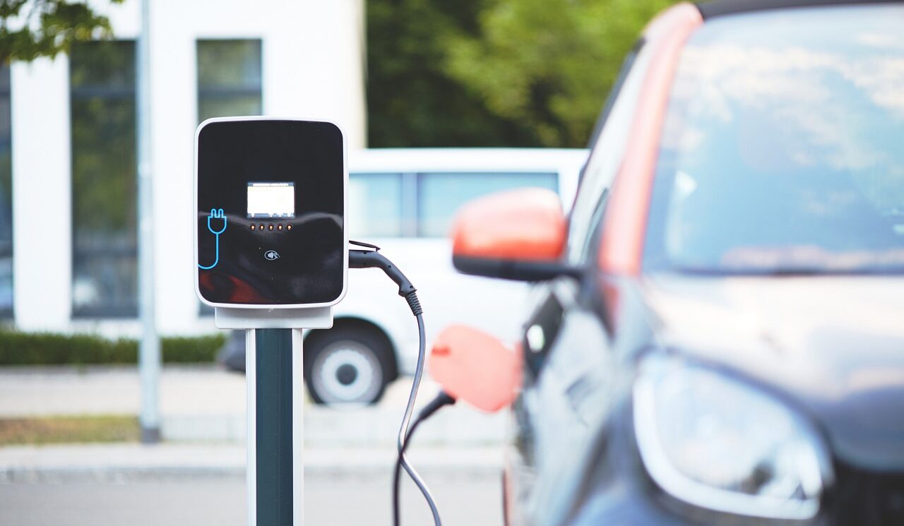 Rozszerzenie Okresu Obowiązywania Cła Wyrównawczego na Importowane Chińskie Urządzenia Elektryczne Po Przeprowadzeniu Dochodzenia przez Komisję Europejską